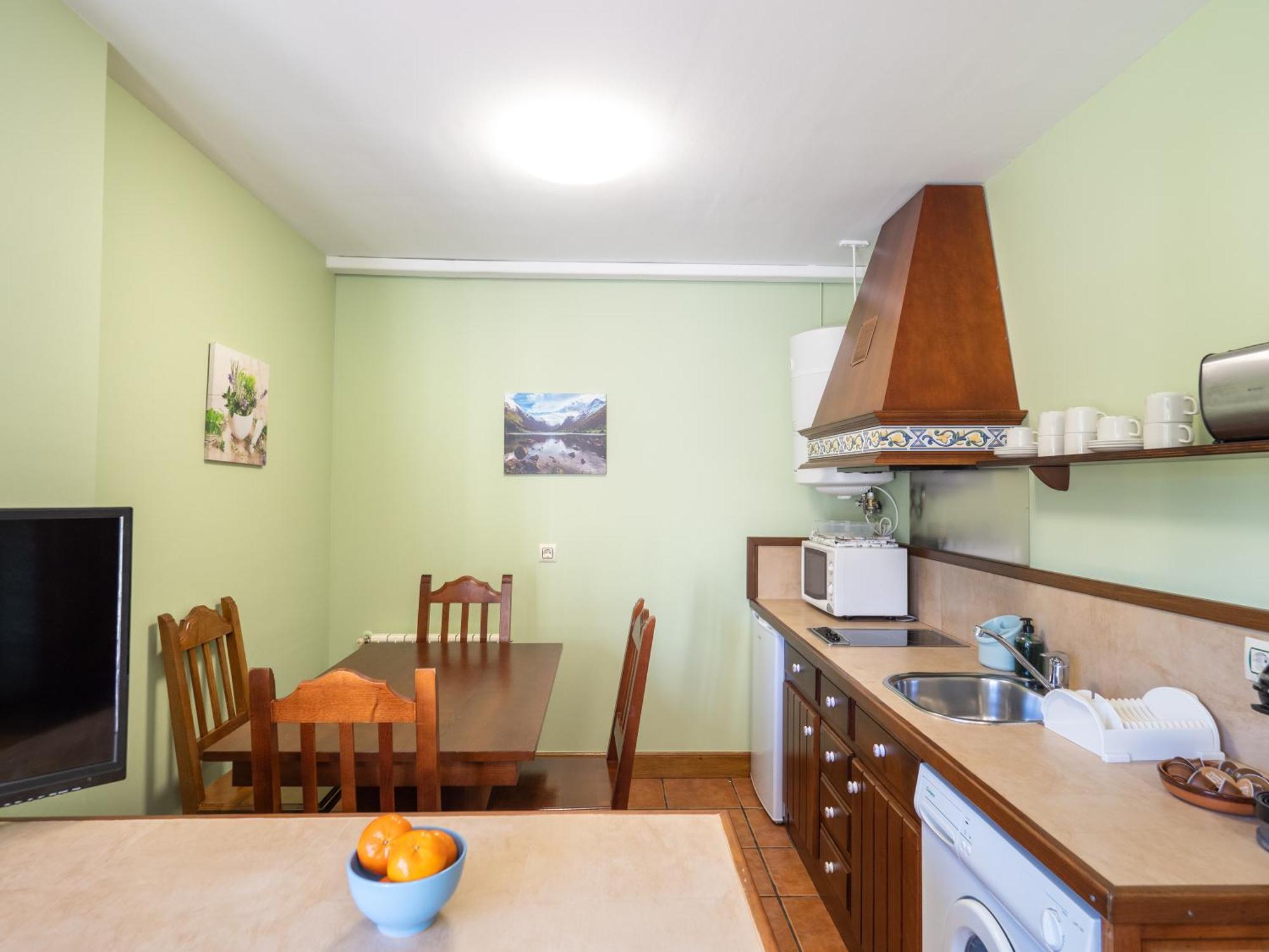 Apartamentos Florinda Ucieda Bilik gambar