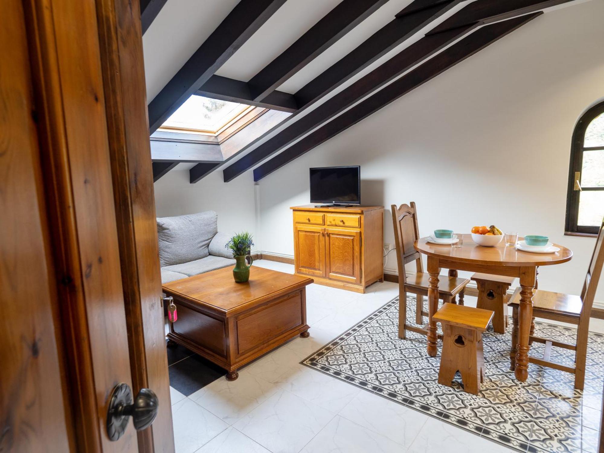 Apartamentos Florinda Ucieda Bilik gambar